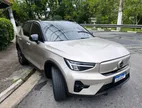 Volvo XC40 Recharge - Miniatura 5