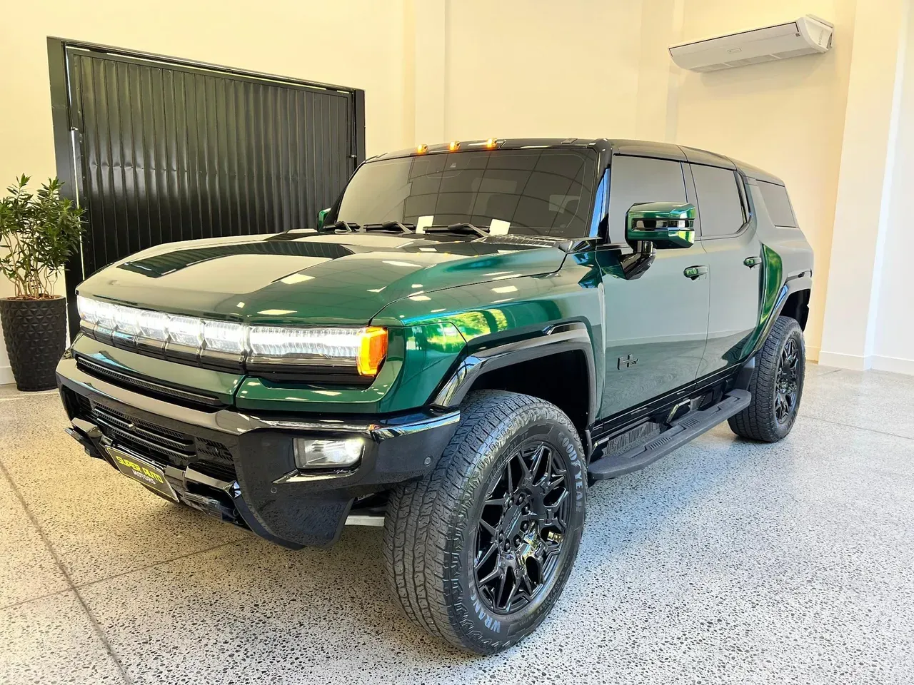 GMC Hummer EV SUV - Imagem 4