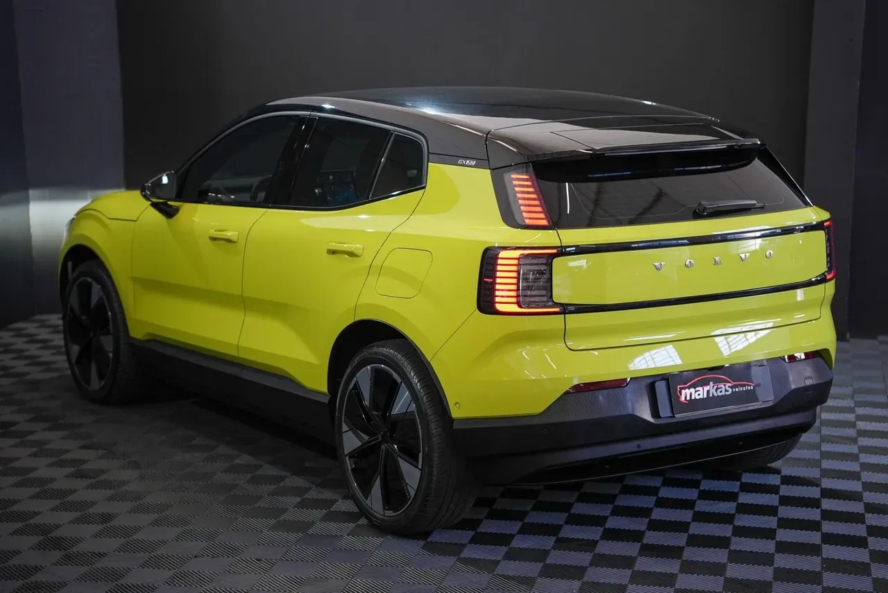 Volvo EX30 - Imagem 5
