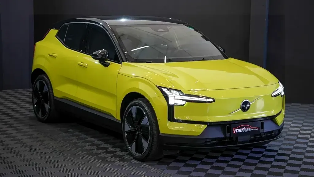 Foto de um volvo ex30