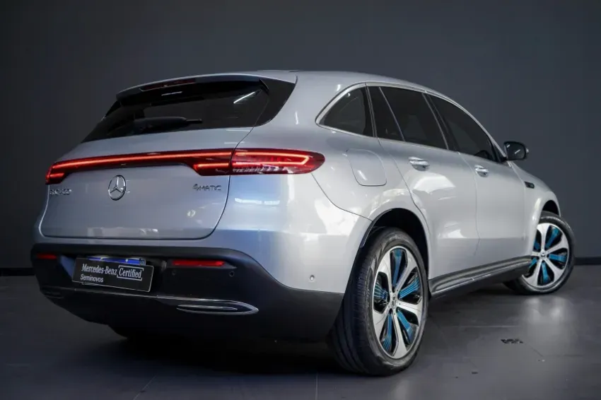 Mercedes Eqc 400 - Imagem 10