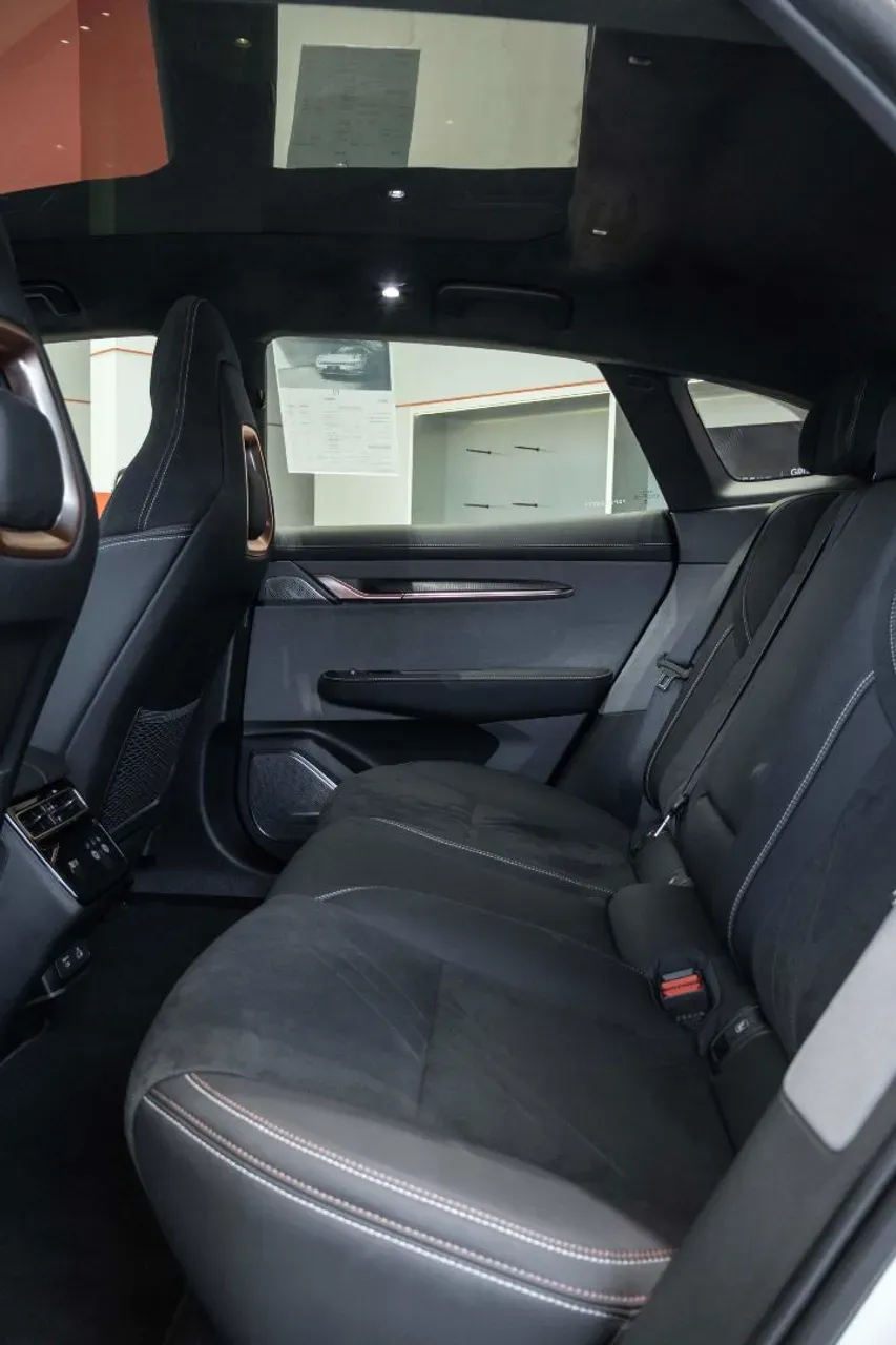 Zeekr 001 - Imagem 7