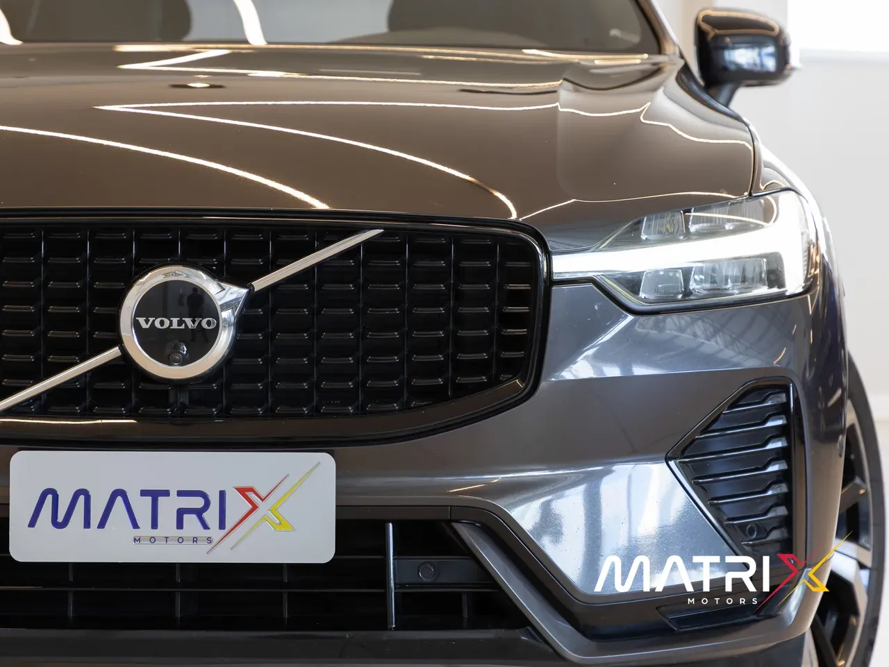 Volvo Xc60 Recharge Plug-in Hybrid - Imagem 4