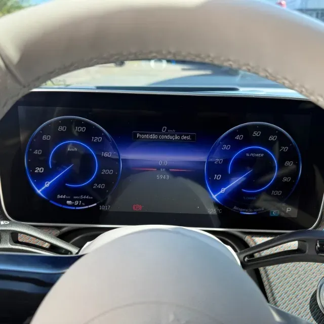 Mercedes Eqe 300 - Imagem 8