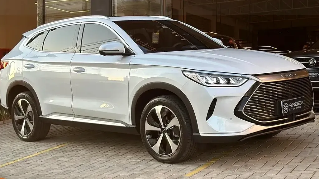 Foto de um byd song plus