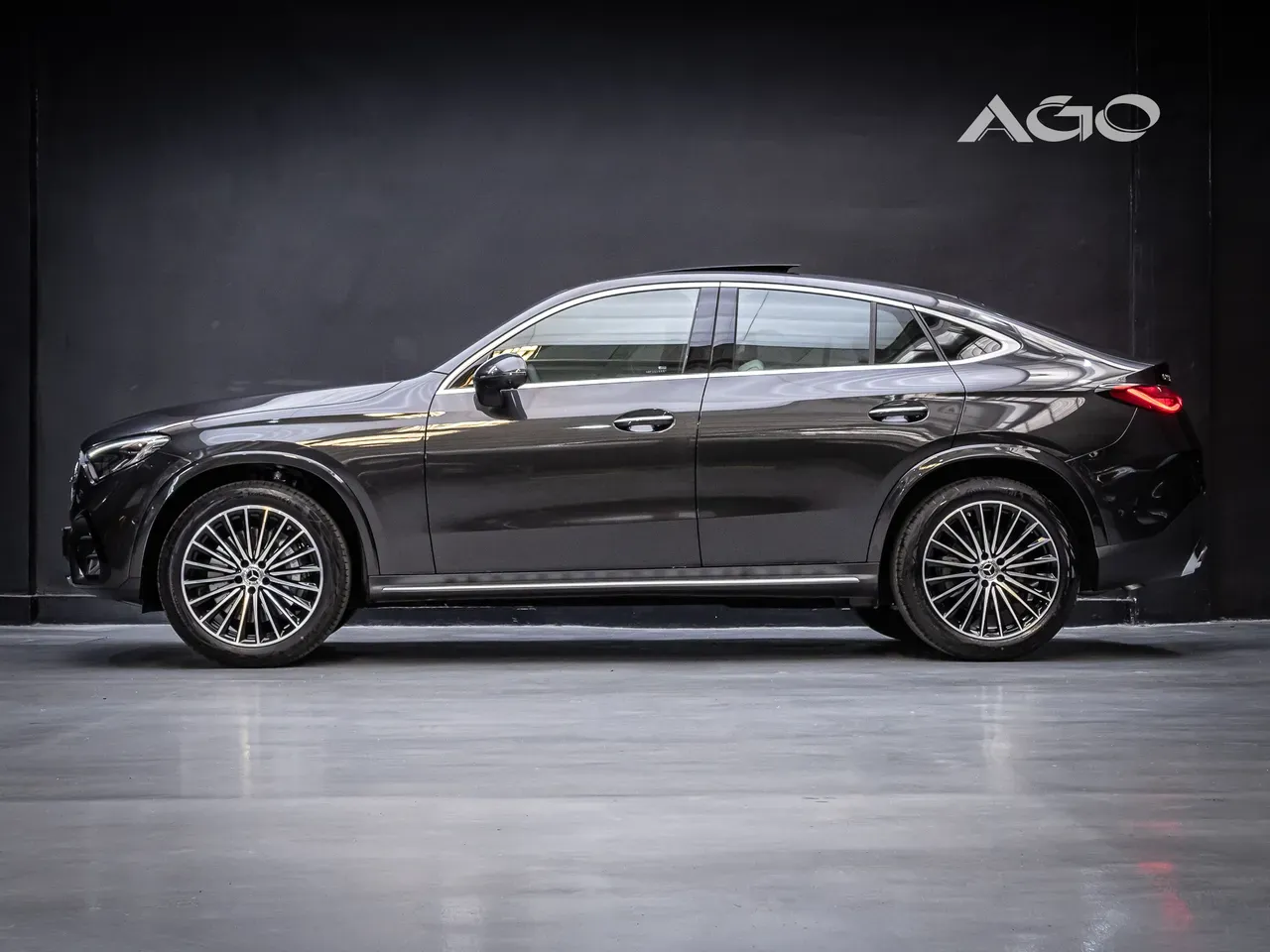 Mercedes Glc 300e - Imagem 4