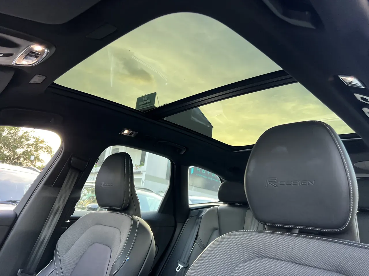 Volvo Xc60 - Imagem 7