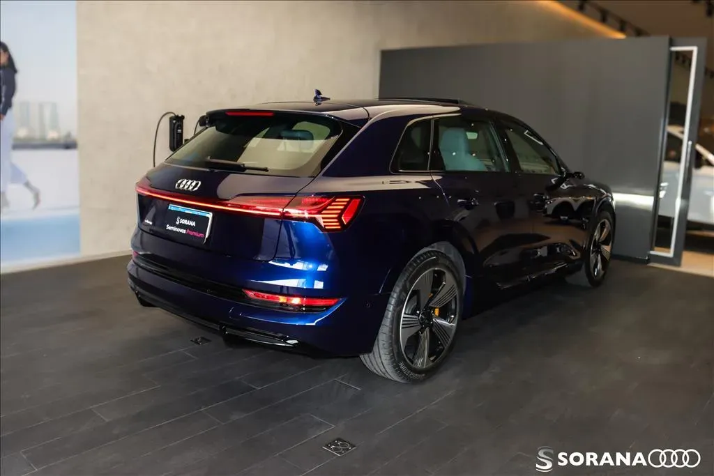 Audi E-tron - Imagem 6