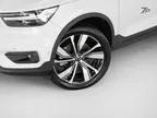 Volvo XC40 - Miniatura 16