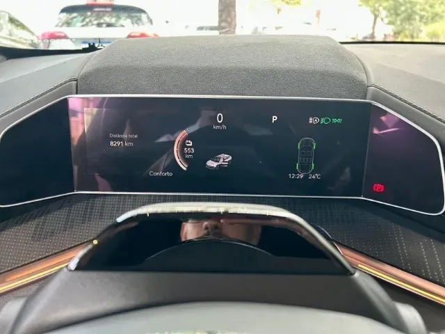 Zeekr 001 - Imagem 9