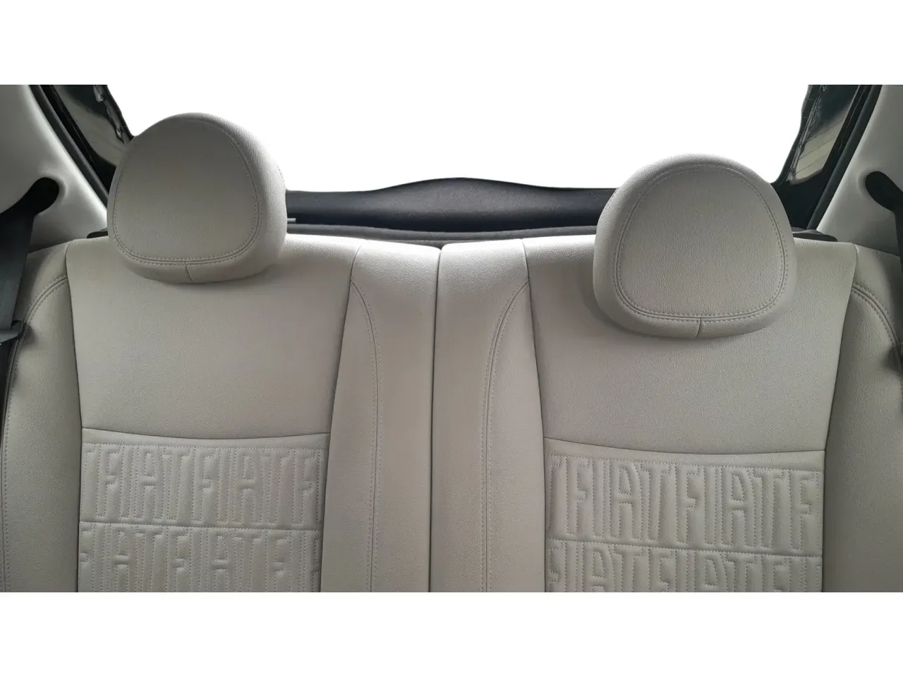 Fiat 500e - Imagem 12