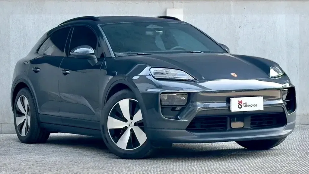 Foto de um porsche macan
