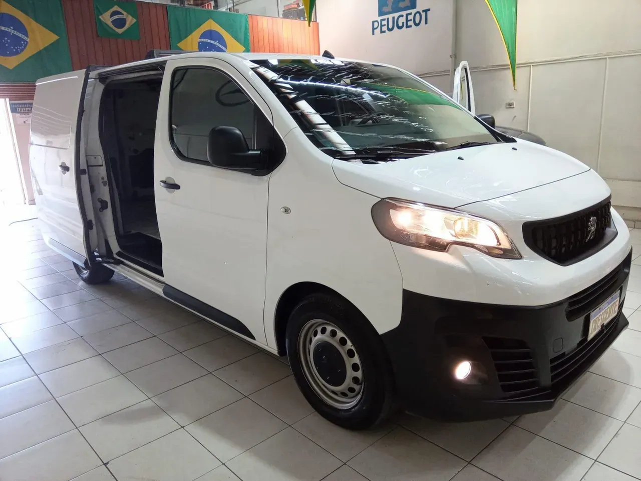 Peugeot E-expert - Imagem 2