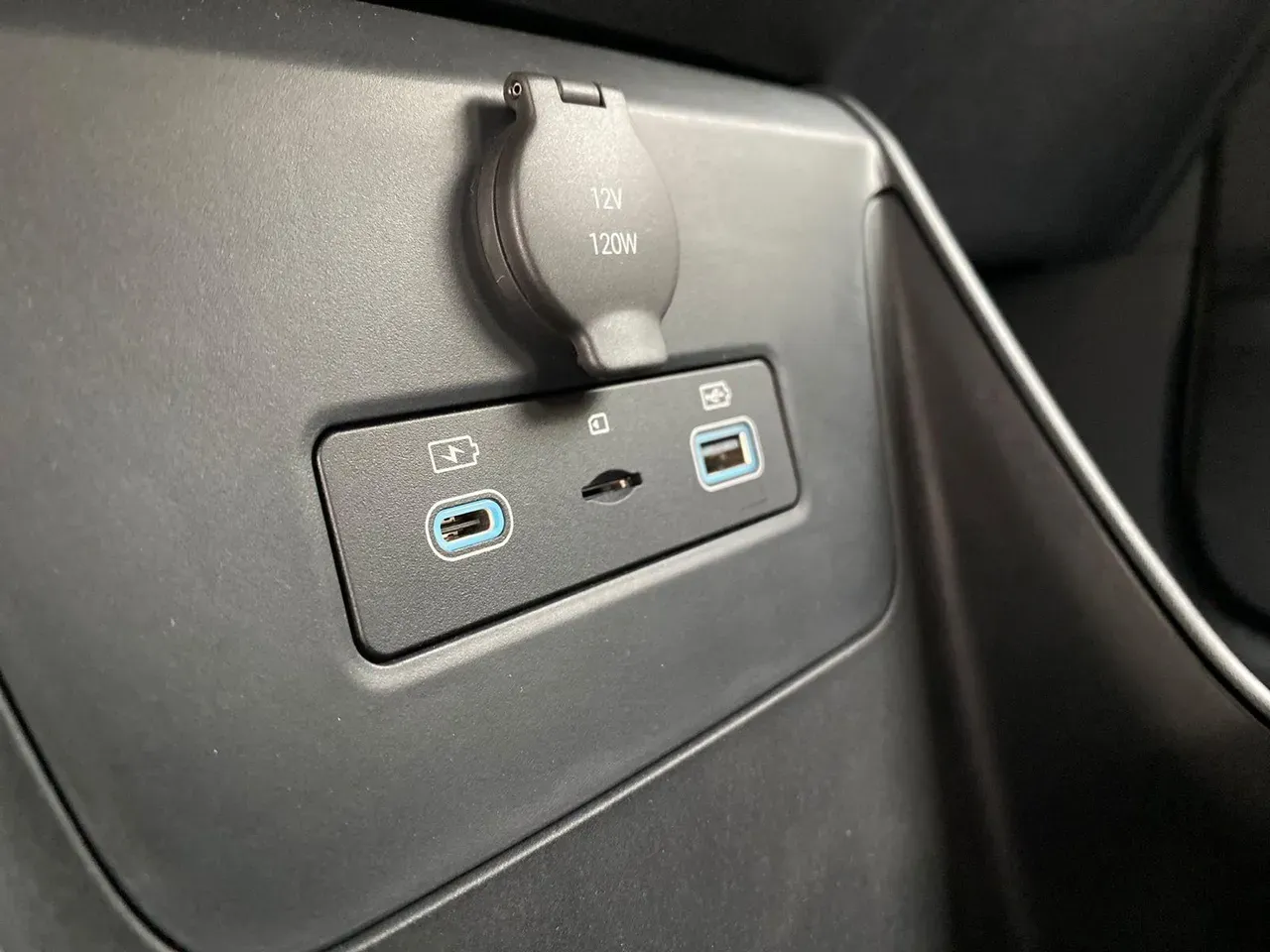 BYD Dolphin - Imagem 13