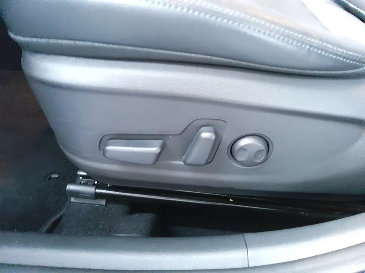 Hyundai Kona Electric - Imagem 15