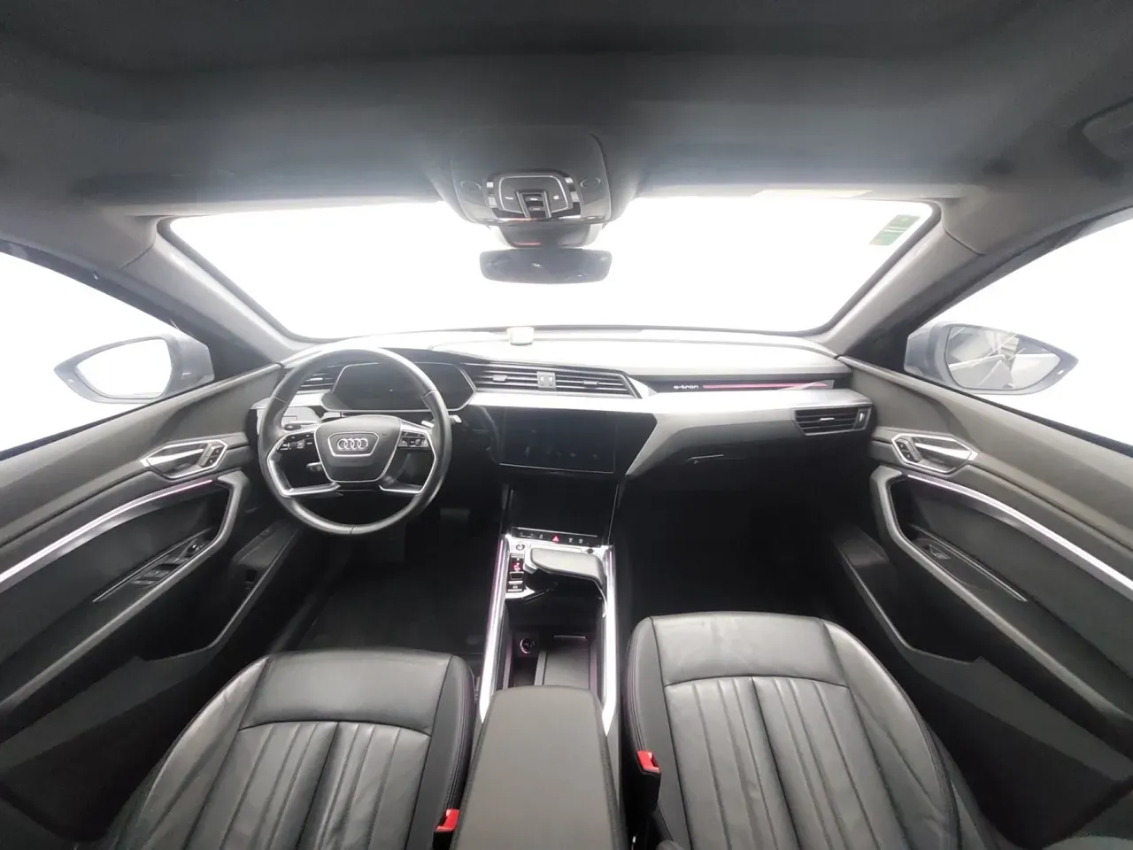 Audi E-tron Sportback - Imagem 11