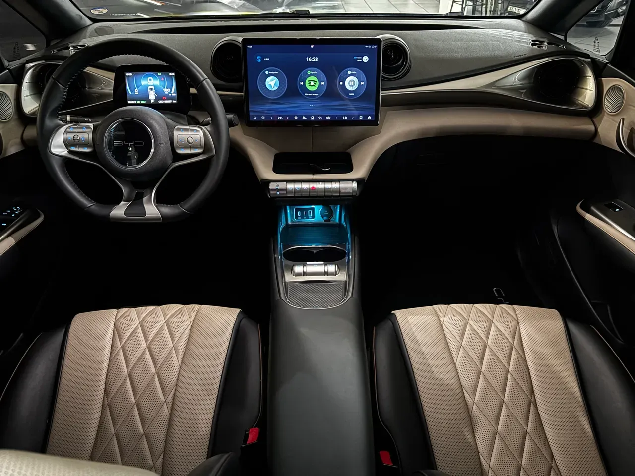 BYD Dolphin - Imagem 12