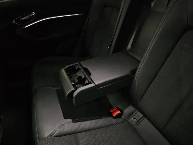 Audi Q8 E-tron - Imagem 20