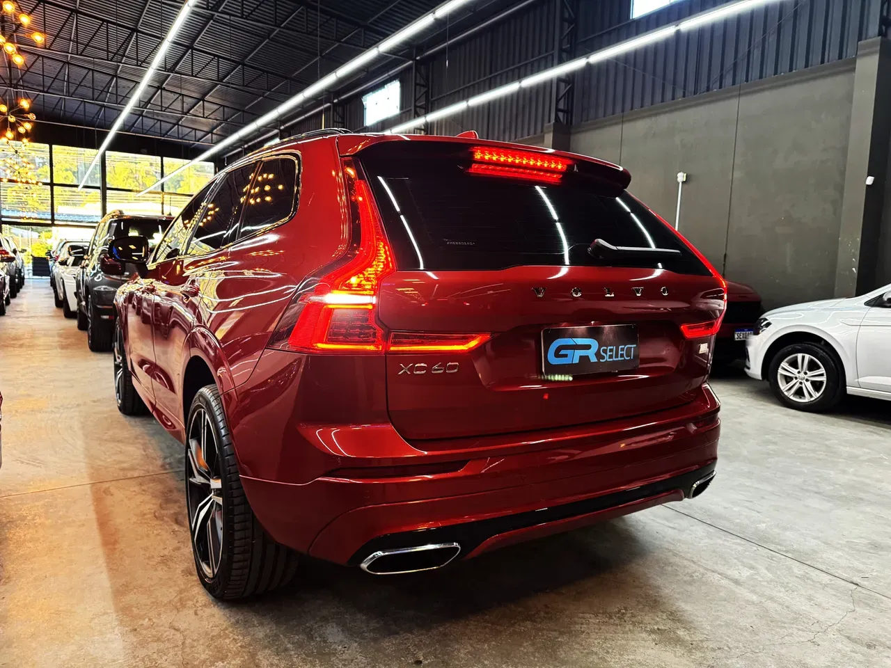 Volvo Xc60 - Imagem 8