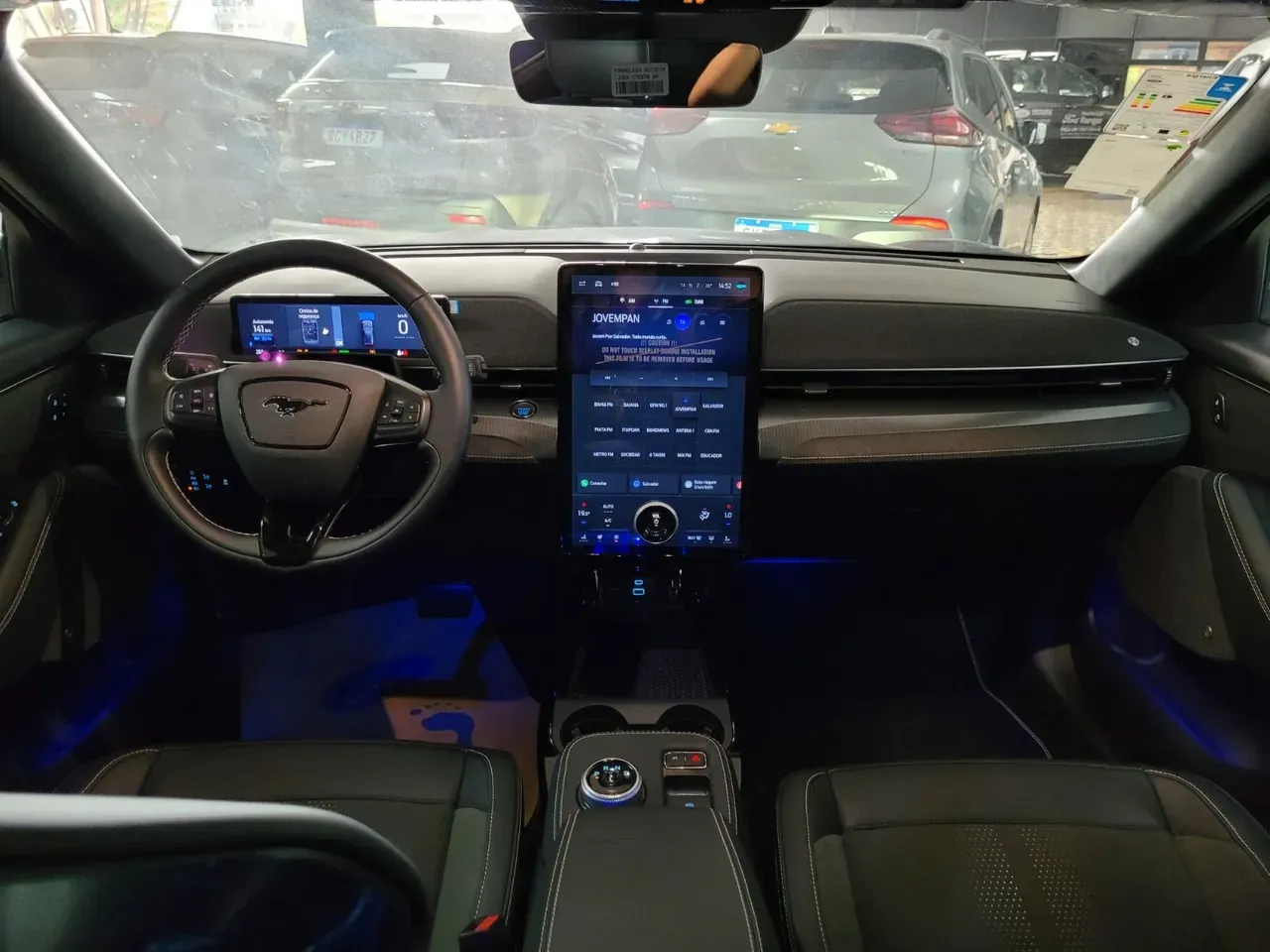 Ford Mustang Mach-e - Imagem 14