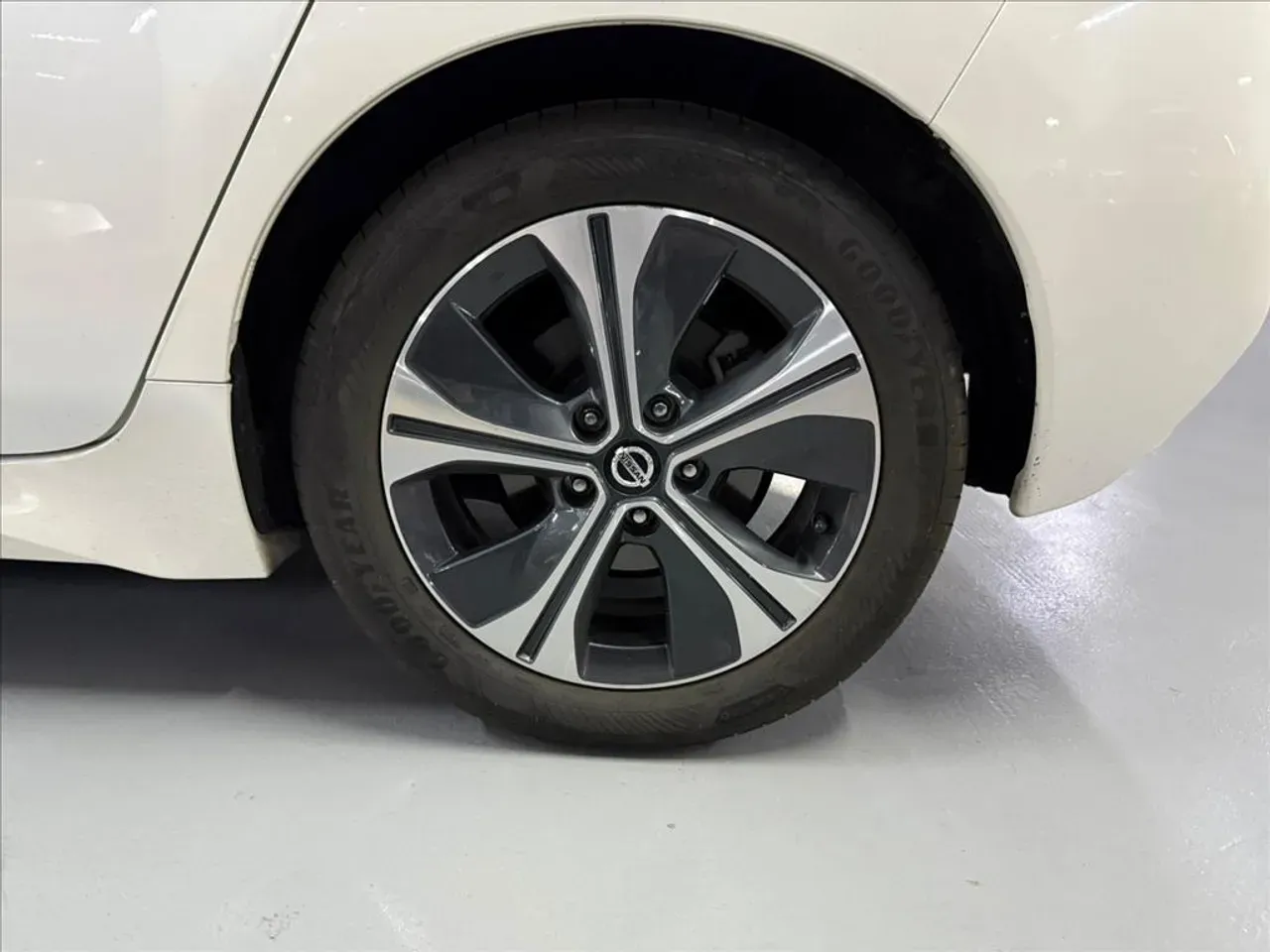 Nissan Leaf - Imagem 15