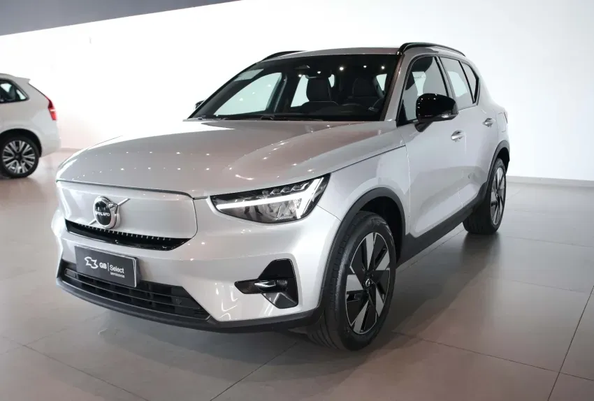 Volvo XC40 Recharge - Imagem 3