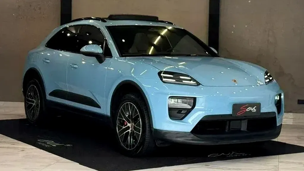Foto de um porsche macan