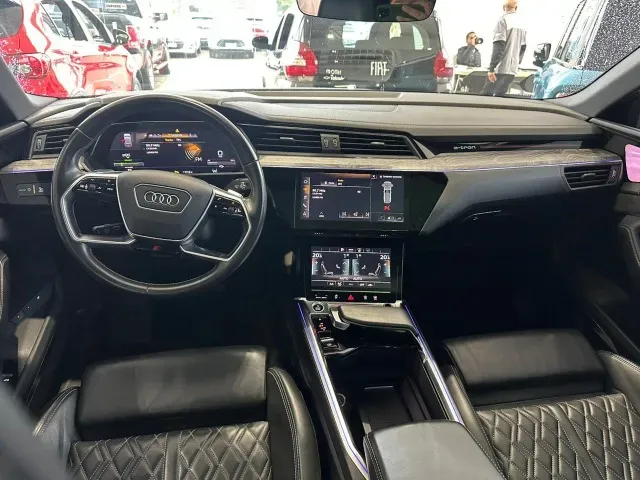 Audi E-tron - Imagem 7
