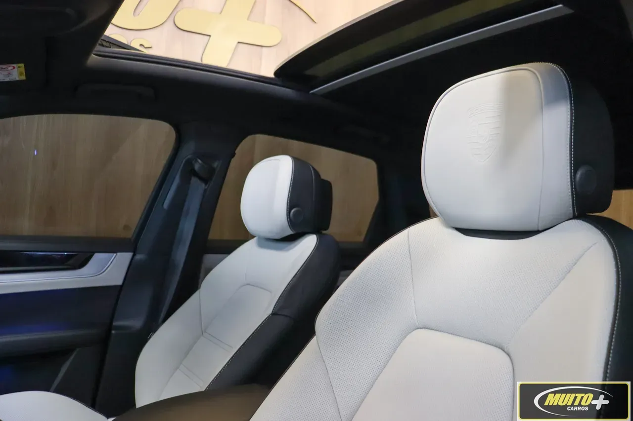 Porsche Cayenne E-hybrid - Imagem 7