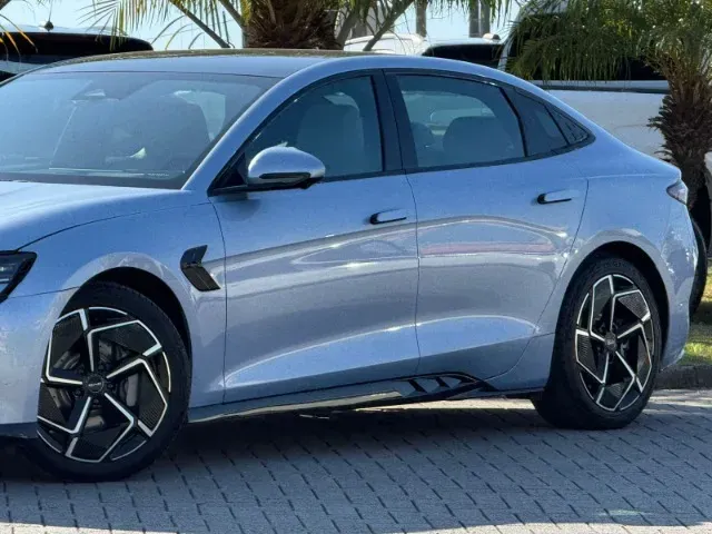 BYD Seal - Imagem 12