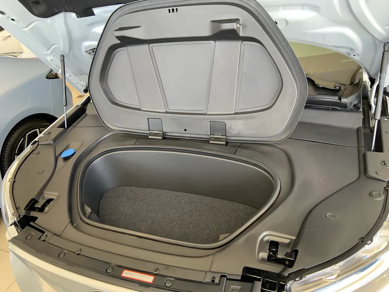 Volvo XC40 Recharge - Imagem 6