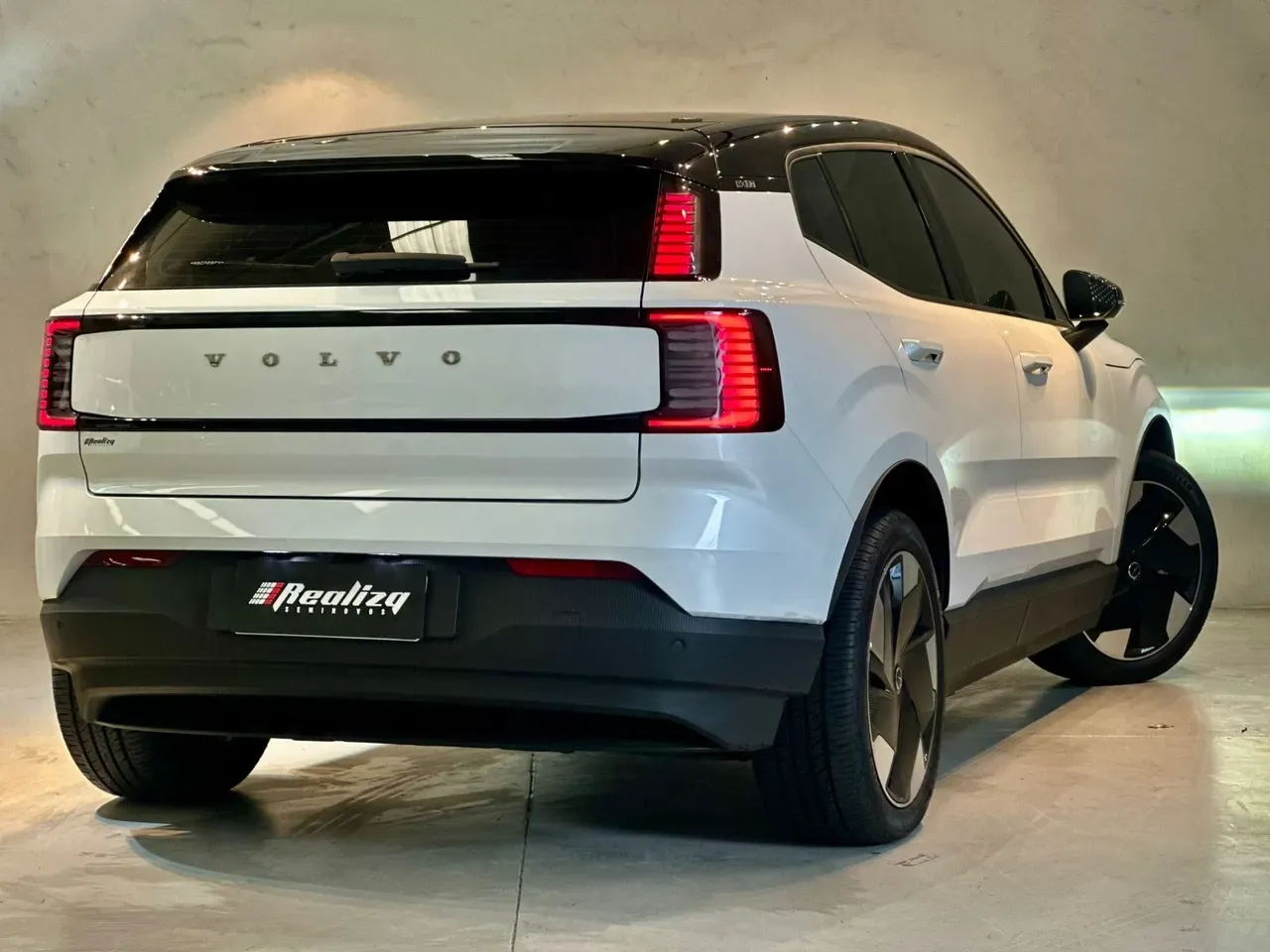 Volvo EX30 - Imagem 3