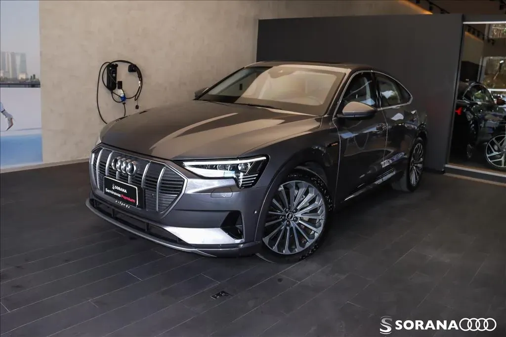 Audi E-tron Sportback - Imagem 2