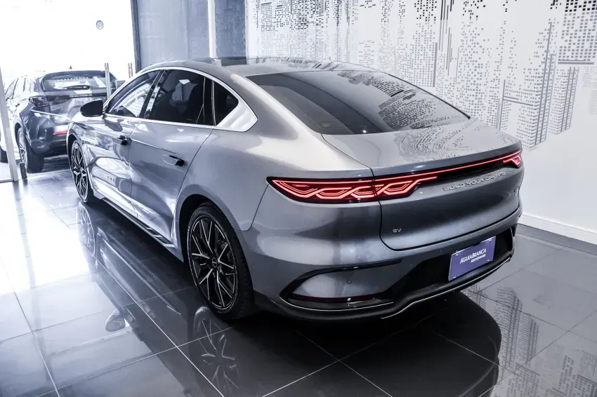 BYD Han - Imagem 7
