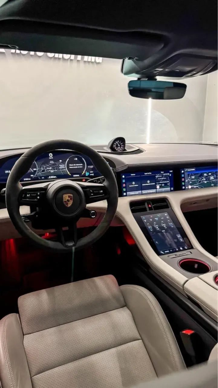 Porsche Taycan - Imagem 5