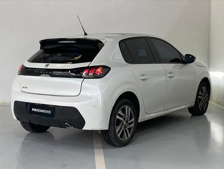 Peugeot E-208 - Imagem 4