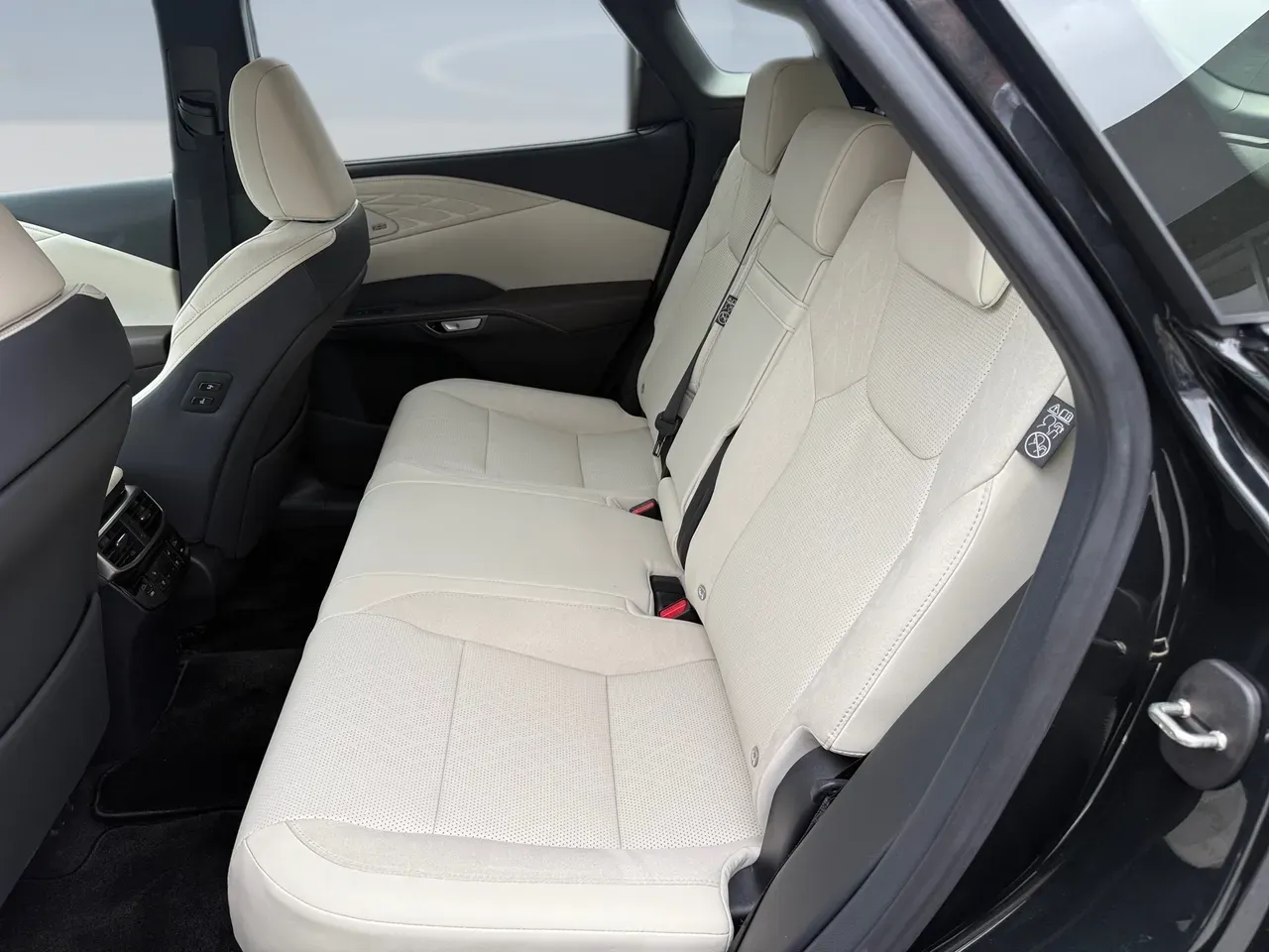 Lexus Nx 450h+ Plug-in Hybrid - Imagem 11