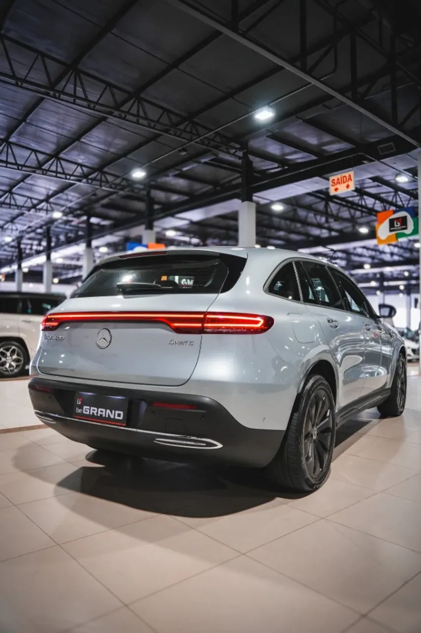 Mercedes Eqc 400 - Imagem 5