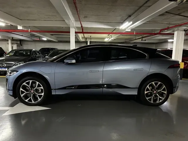 Jaguar I-pace - Imagem 7