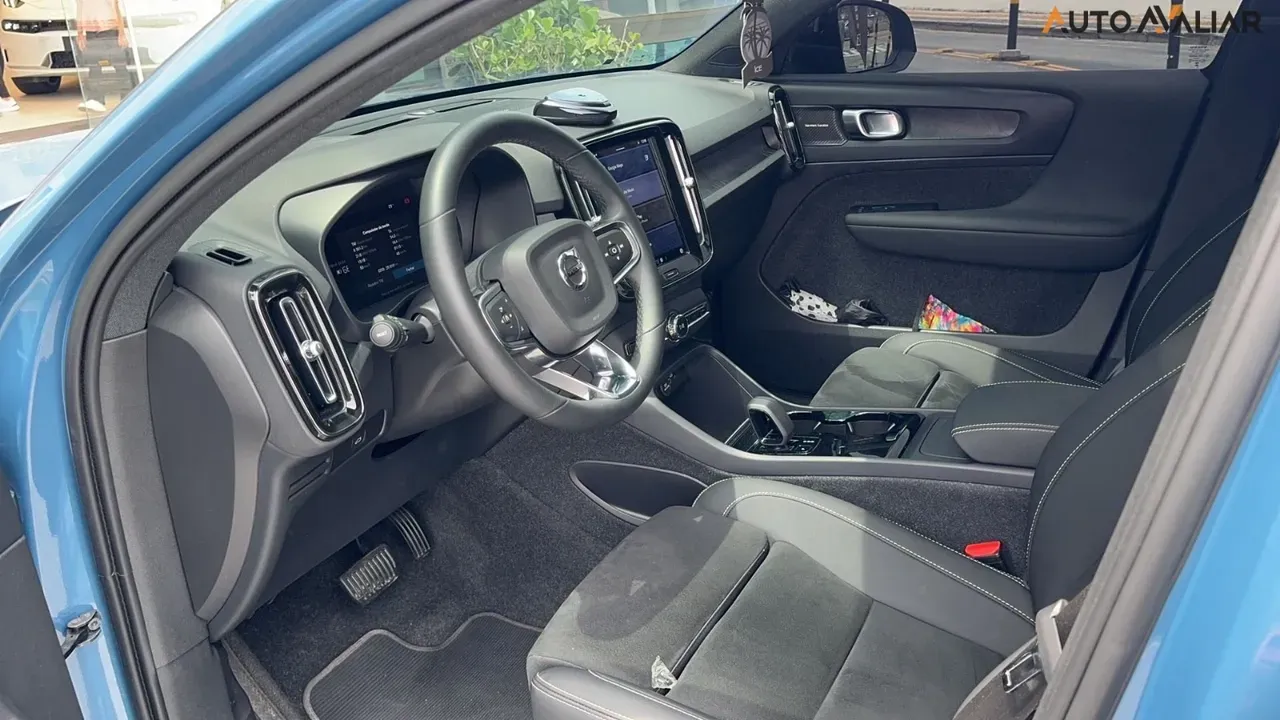 Volvo C40 Recharge - Imagem 4