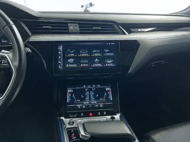 Audi E-tron - Imagem 18