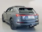 Audi E-tron - Miniatura 7