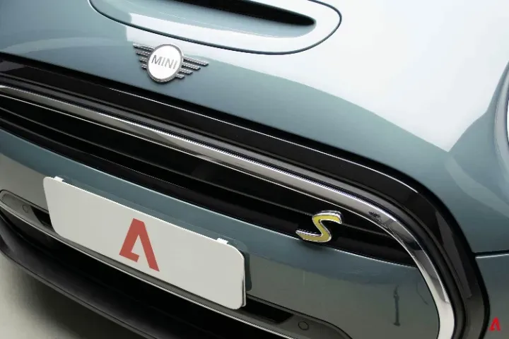 Mini Cooper SE - Imagem 3