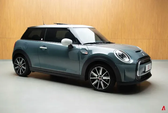 Mini Cooper SE - Imagem 9