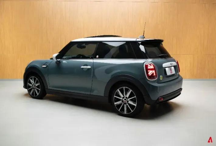 Mini Cooper SE - Imagem 15