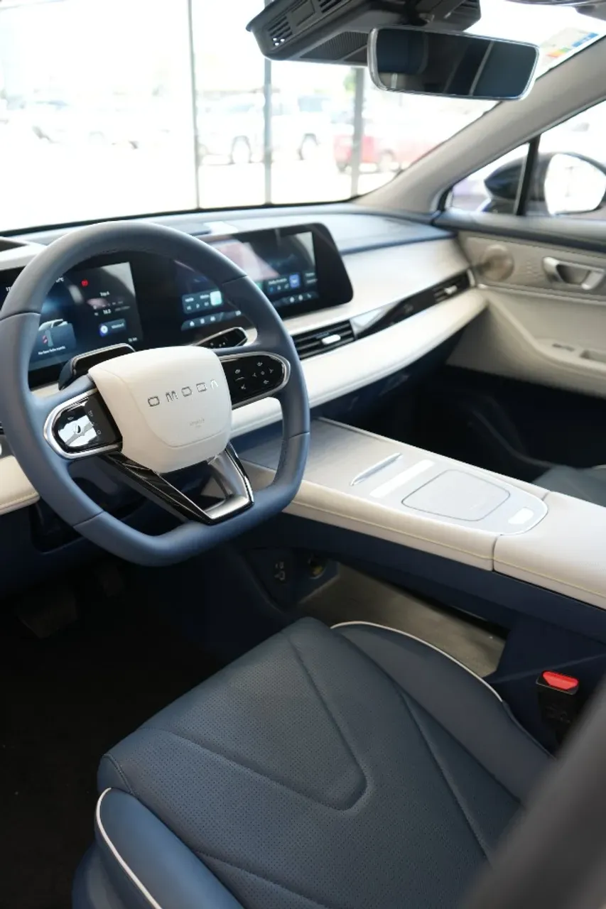 Chery Omoda E5 - Imagem 11