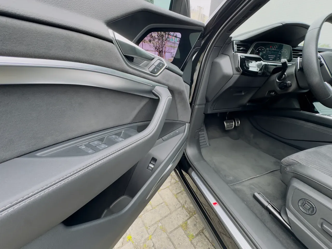 Audi Q8 E-tron - Imagem 9