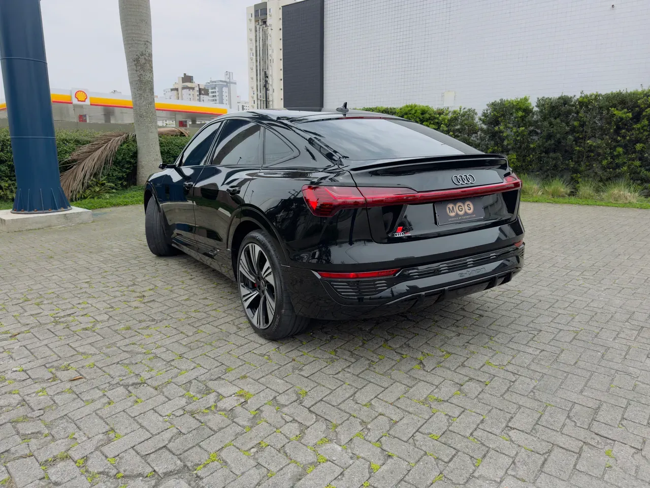 Audi Q8 E-tron - Imagem 11
