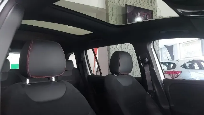 Mercedes Eqb 250 - Imagem 9