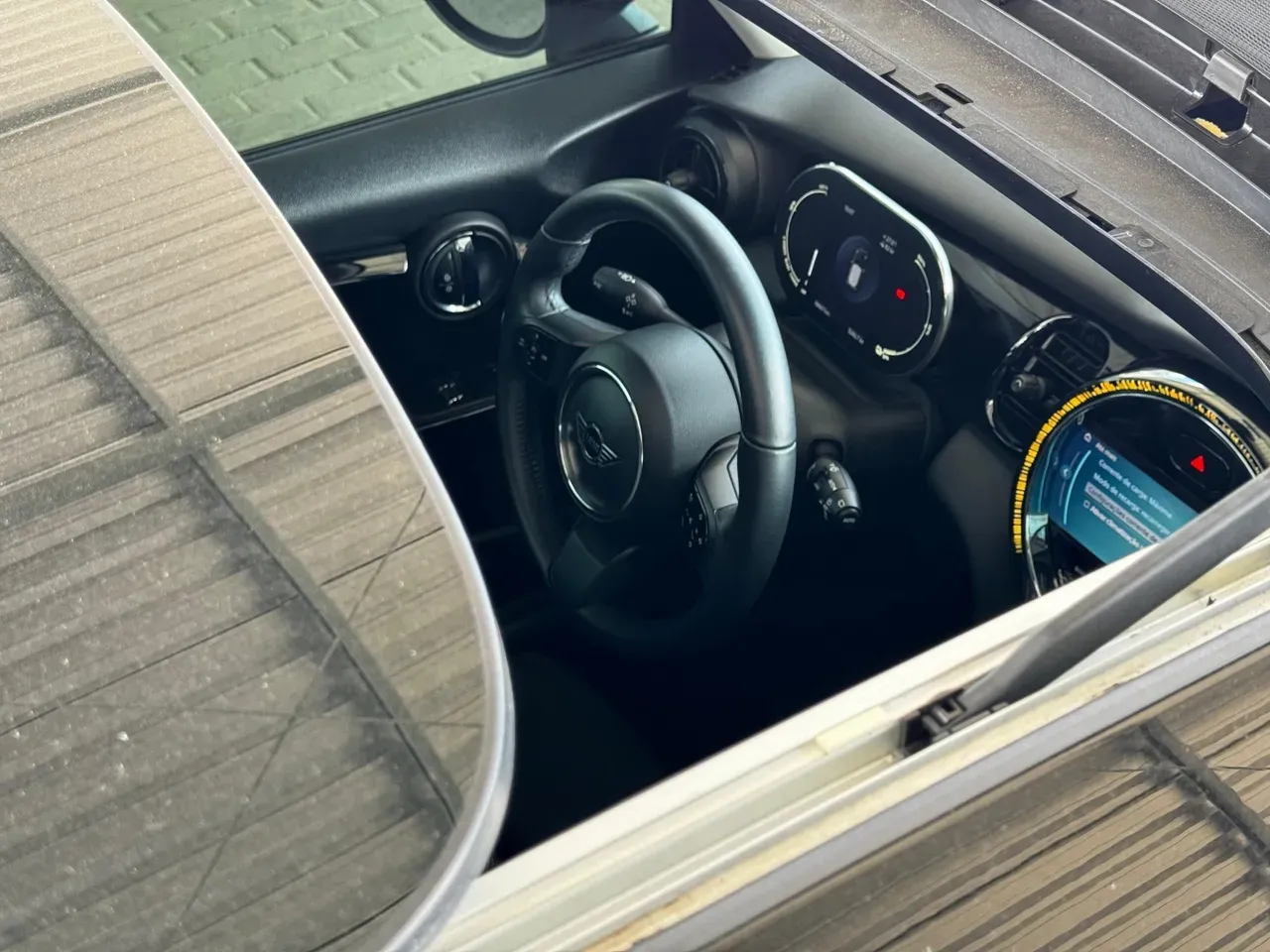 Mini Cooper SE - Imagem 8